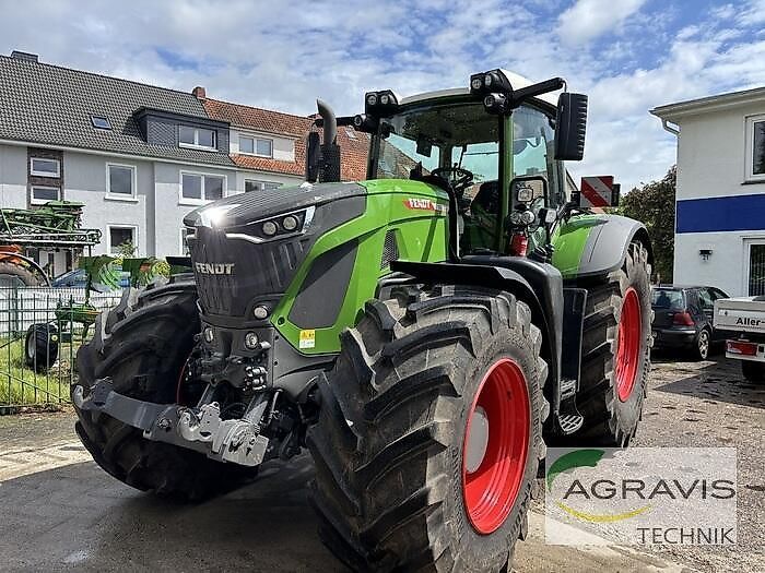 Fendt 942 Vario Tractor €298,000
