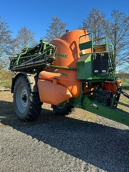 E-FARM: Amazone ux 6200 - Permetezőgép - id BEXSAN7 - 35 000 EUR - Gyártási év: 2013 - Németország
