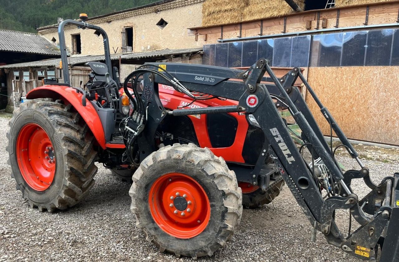 E-FARM: Kubota M5092 - Tractor - id ALXN5HK - 45.000 € - Año: 2022 - Horas: 1600,Potencia del motor: 92,Francia