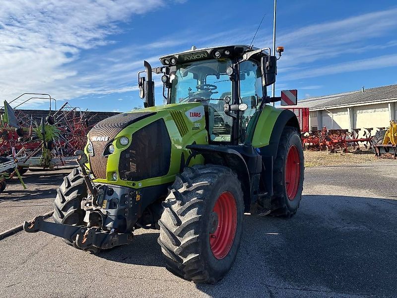 Claas Axion 830 Tractor 86.852 EUR