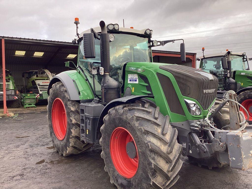 Fendt 826 Vario Tractor €105,000