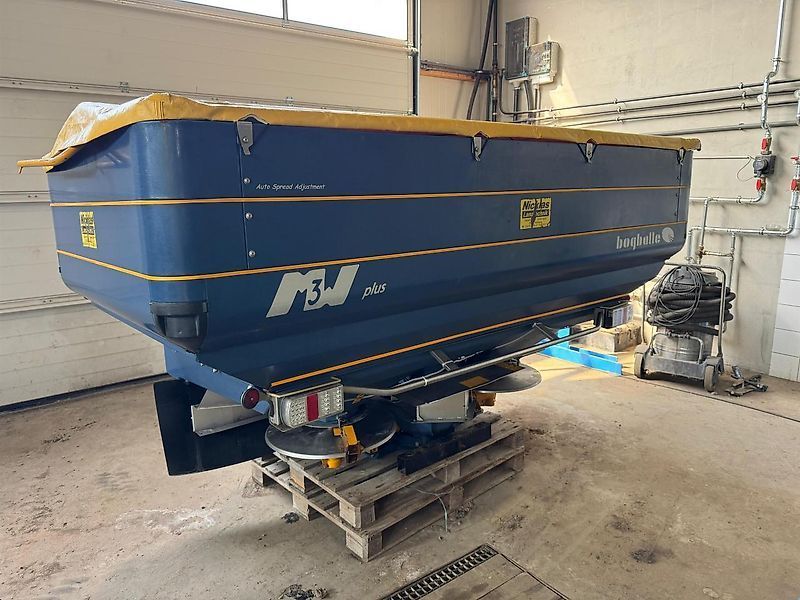 Bogballe m3w, 3000 l Rozsiewacz nawozów 5500 €