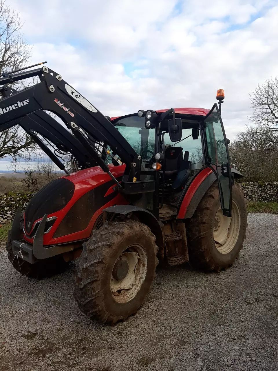 Valtra A95 Traktor 56.000 €