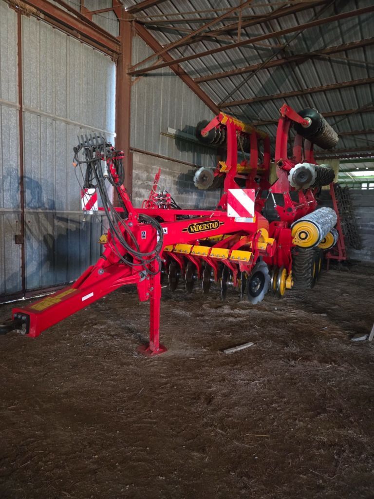 VÄDERSTAD Carrier XL 925 Cultivator €65,000