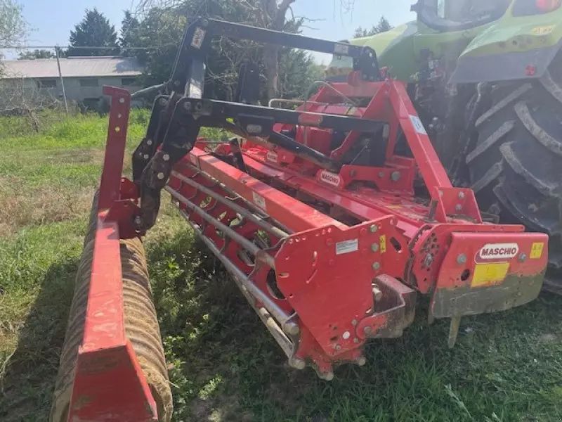 E-FARM: Maschio dmr 3000 combi - Rastra eléctrica - id HUQYRPE - 6200 € - Año: 2019 - Francia