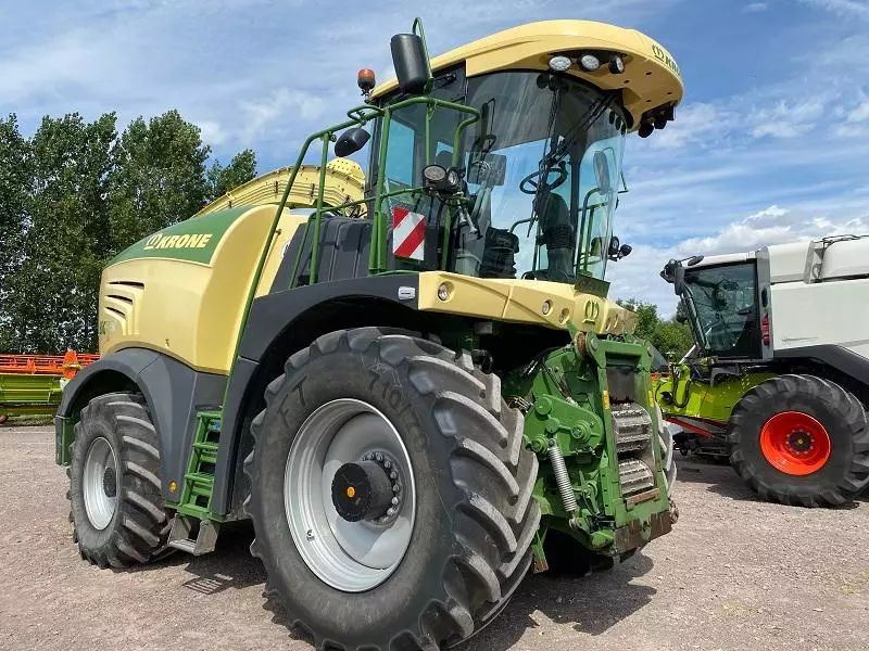 E-FARM: Krone BiG X 630 - Savaeigis pašarų smulkintuvas - id WUHDZKL - Gamybos metai: 2016 - Variklio darbo valandos: 3 289,Vokietija
