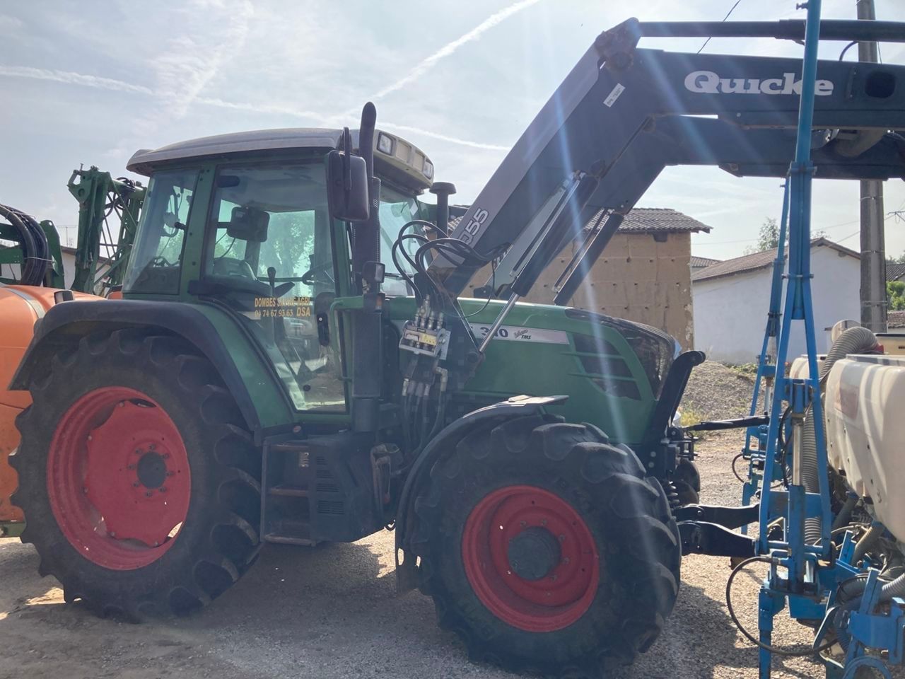 E-FARM: Fendt 310 Vario - Tractor - id THQWWUK - 52.000 € - Año: 2009 - Horas: 6550,Potencia del motor: 100,Francia