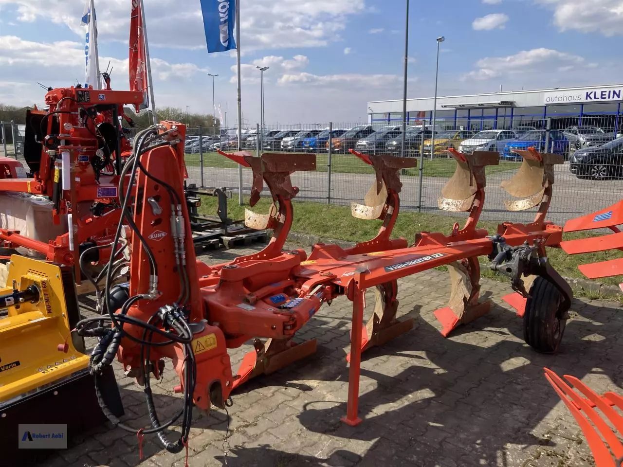 Kuhn vari-master 123 Pług 12 185 €