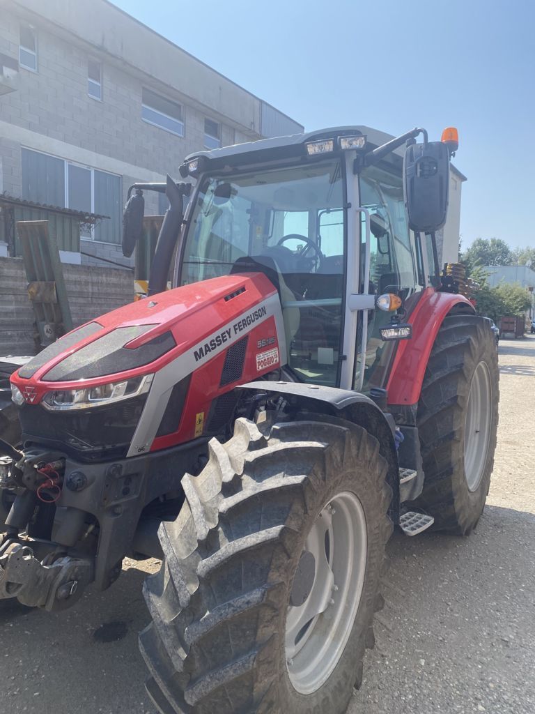 Massey Ferguson 5S.125 Tractor 75.000 €