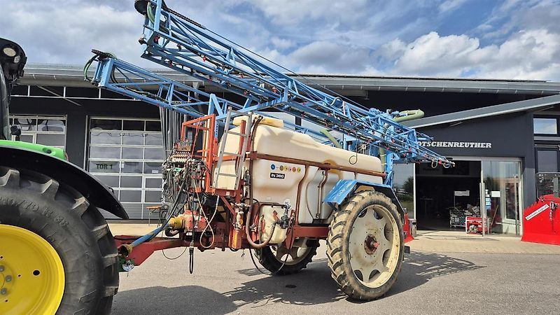 E-FARM: Holder in 360 - Pflanzenschutzspritze - id QDATEG5 - 8.000 € - Baujahr: 2000 - Deutschland