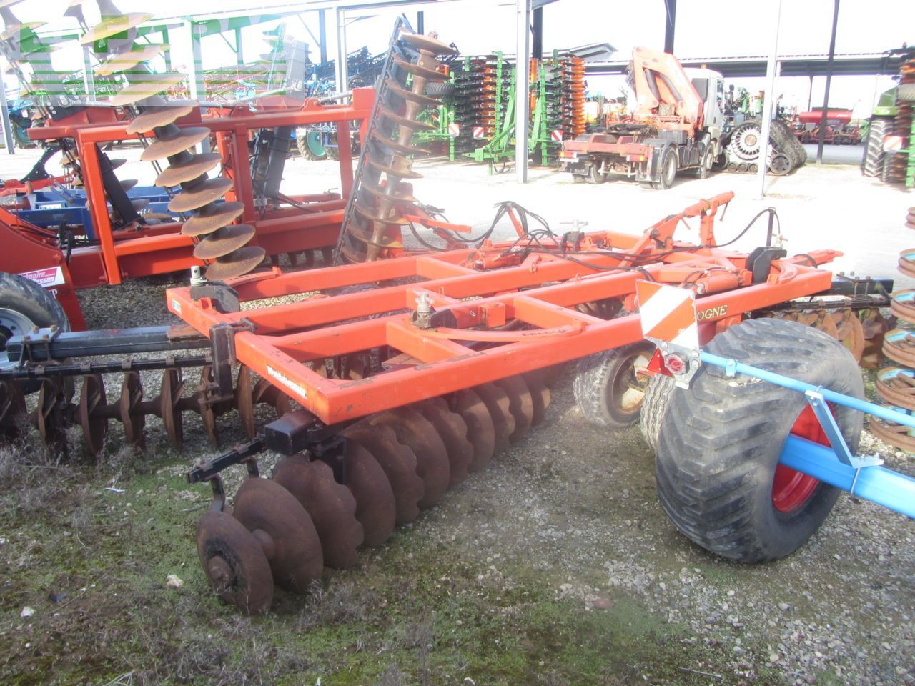 Quivogne apx tl Disc harrow €2,500