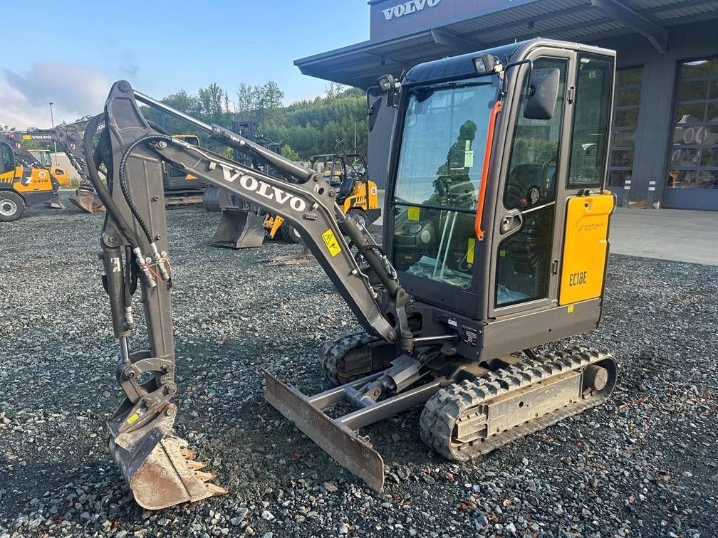 VOLVO ec 18 e Mini excavator €23,990