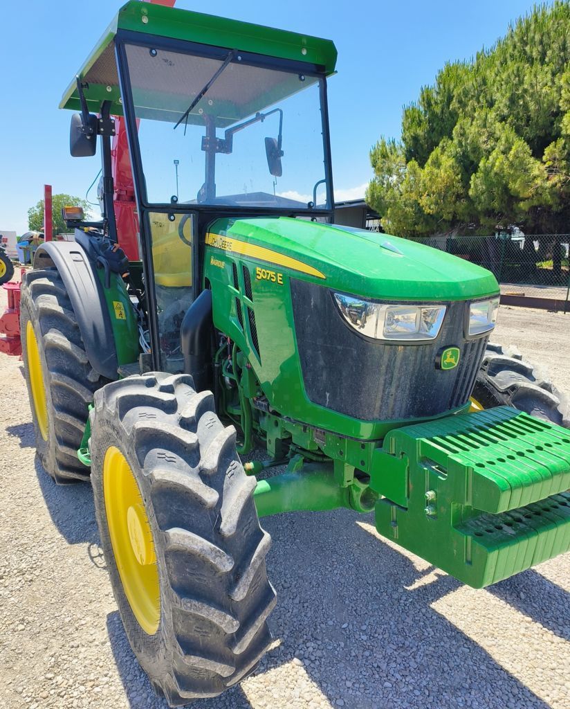 John Deere 5075 E Traktor 27.000 €