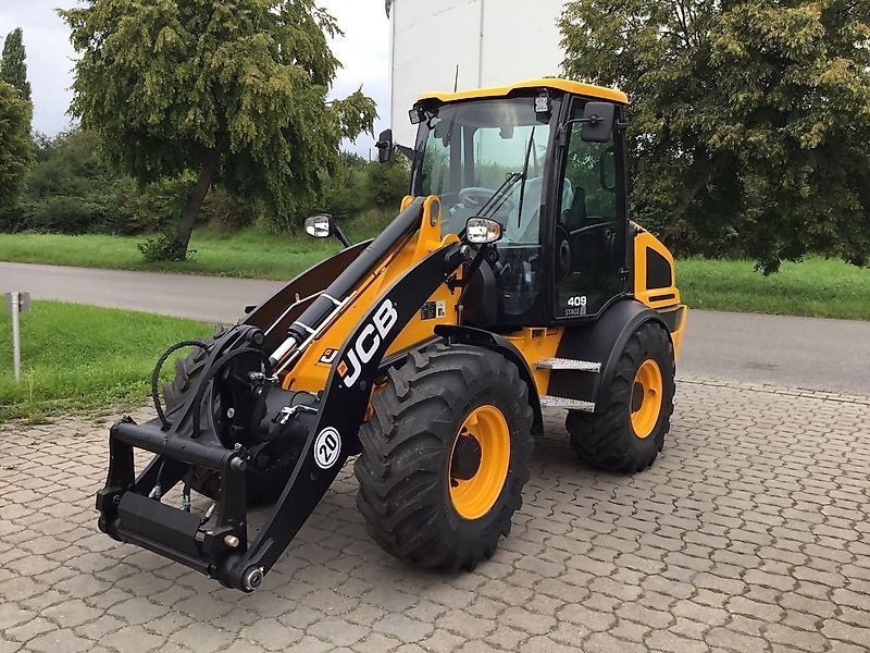 E-FARM: JCB 409 agri kompaktradlader stufe 5 - Ładowarka kołowa - id GZZ6GIN - 58 900 € - Rok produkcji: 2023 - Motogodziny: 3,Moc silnika: 75,Niemcy