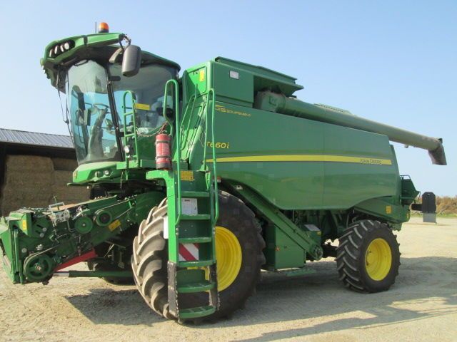 E-FARM: John Deere T660 - Mejetærsker - id 9LBFPLZ - Produktionsår: 2023 - Motortimer: 550,Frankrig