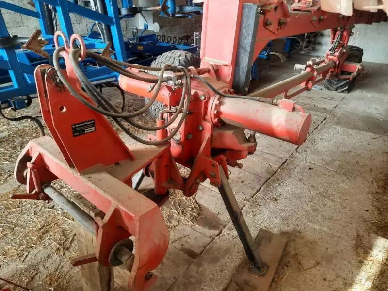 E-FARM: GREGOIRE BESSON spb9 - Charrue - id BQMR5WU - 6 000 € - Année: 1995 - France