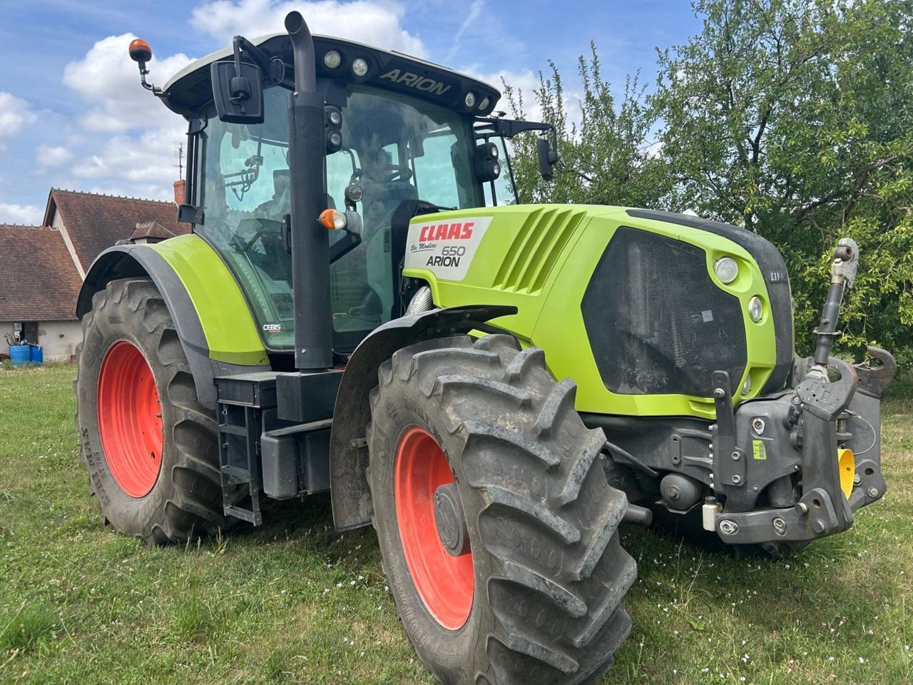 E-FARM: Claas Arion 650 CEBIS - Tractor - id AHIFAZG - €76,000 - Year of construction: 2016 - Engine hours: 4,200,Engine power (HP): 175,France
