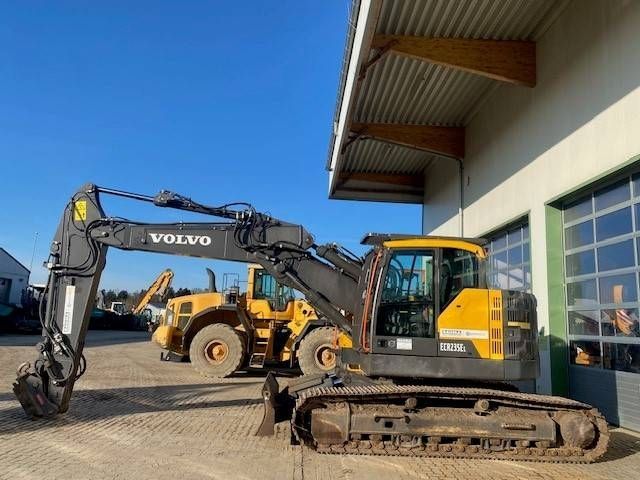 VOLVO ecr 235 e l miete / rental (12001016) Raupenbagger 122.000 €