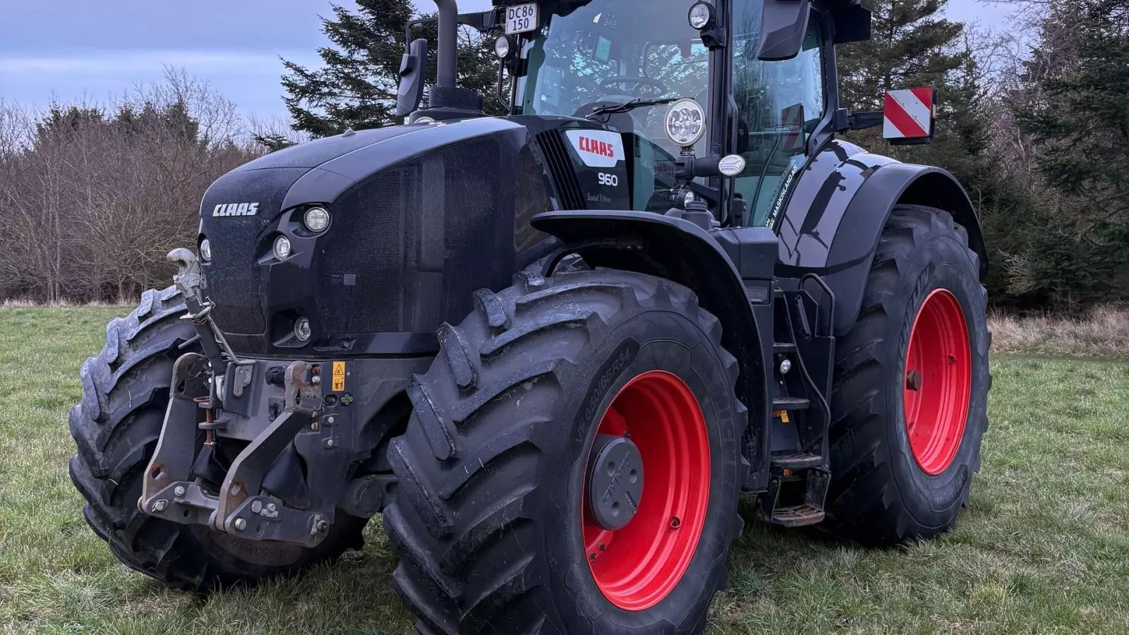 Claas Axion 960 CMATIC Tractor €160,445