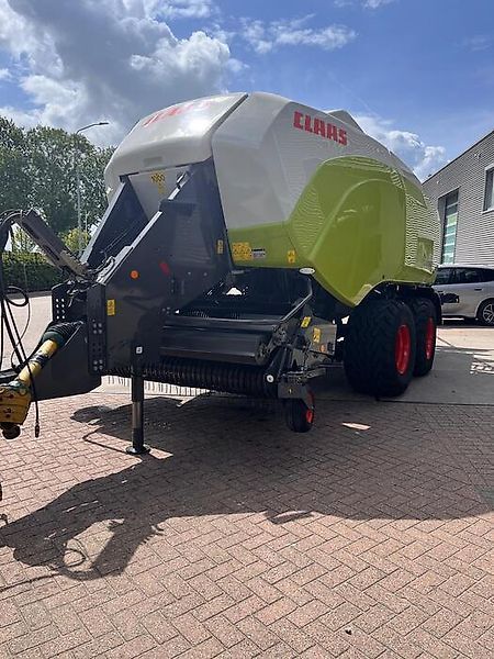 Claas Quadrant 5300 RC Baler €91,500