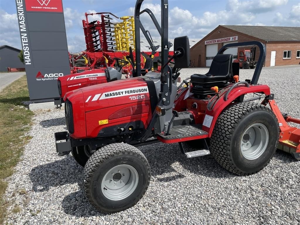 Massey Ferguson 1520 tractor 18 107 €