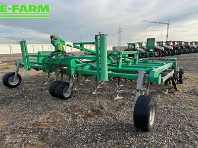 E-FARM: sonstige vibrocat 45 - Cultivator - id PPEFGQZ - €16,806 - Year of construction: 2018