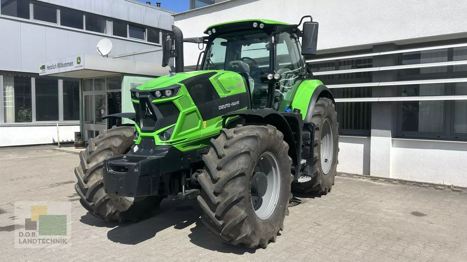 E-FARM: Deutz-Fahr Agrotron 6180 TTV - Traktor - id R65UFA8 - 98.900 € - Baujahr: 2023 - Abgelesene Motorstunden: 469,Motorleistung (PS): 180,Deutschland