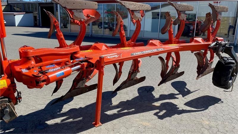 Kuhn 4f varimaster 123nsh Плуг 12 579 €