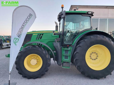 E-FARM: John Deere 6190 R - Tractor - id TYDVGX5 - €49,000 - Year of construction: 2013 - Engine hours: 12,192,Engine power (HP): 227,Italy