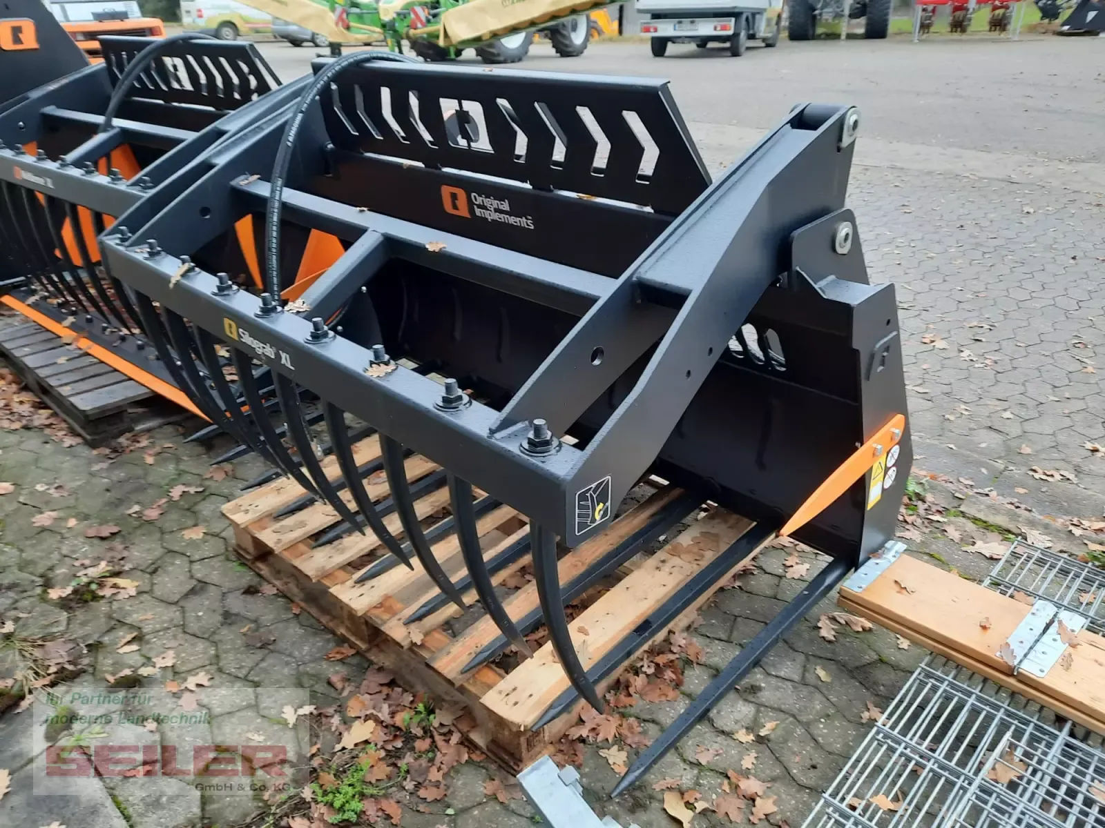 E-FARM: Al silograb xl 190 jcb q-fit oder euro krokodilgebiss - Attachment  - id D8STDSL - 3,235 - Year of construction: 2020 - Germany