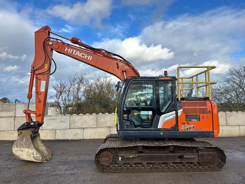 Hitachi zx130lcn-7 Excavadora de orugas 56.061 €