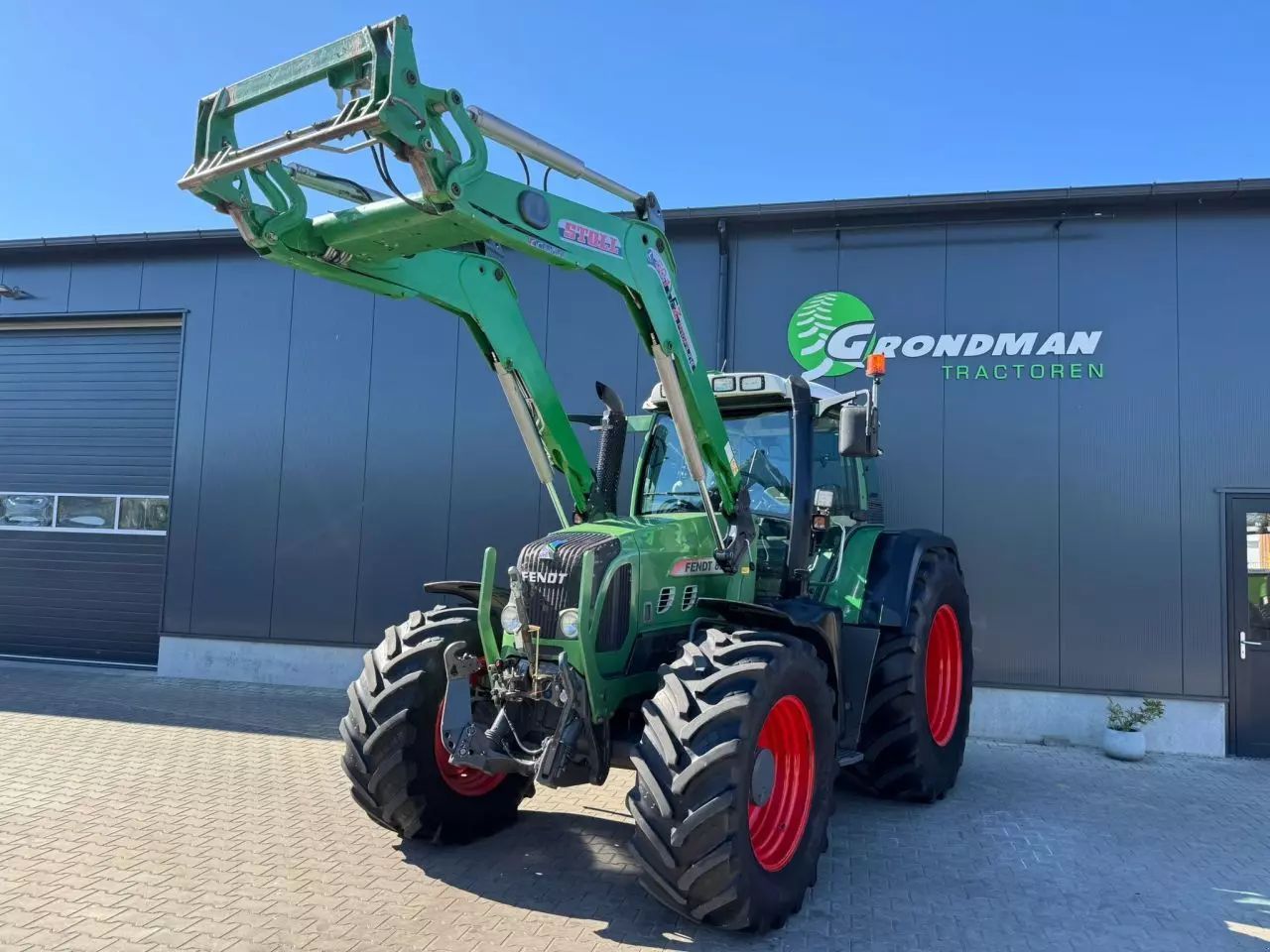 Fendt 820 Vario Tractor 52.500 €