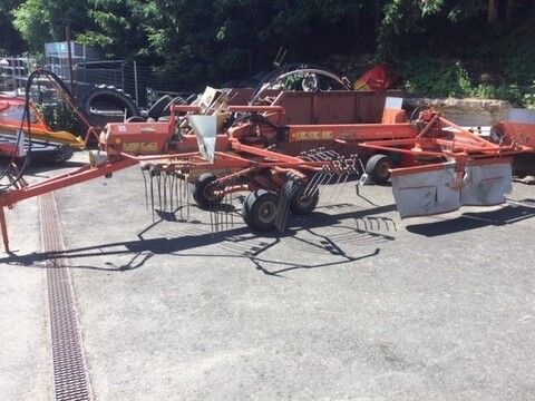 E-FARM: Kuhn ga 6000 - Faneuse - id 4KPKDKR - Année: 2003 - Autriche