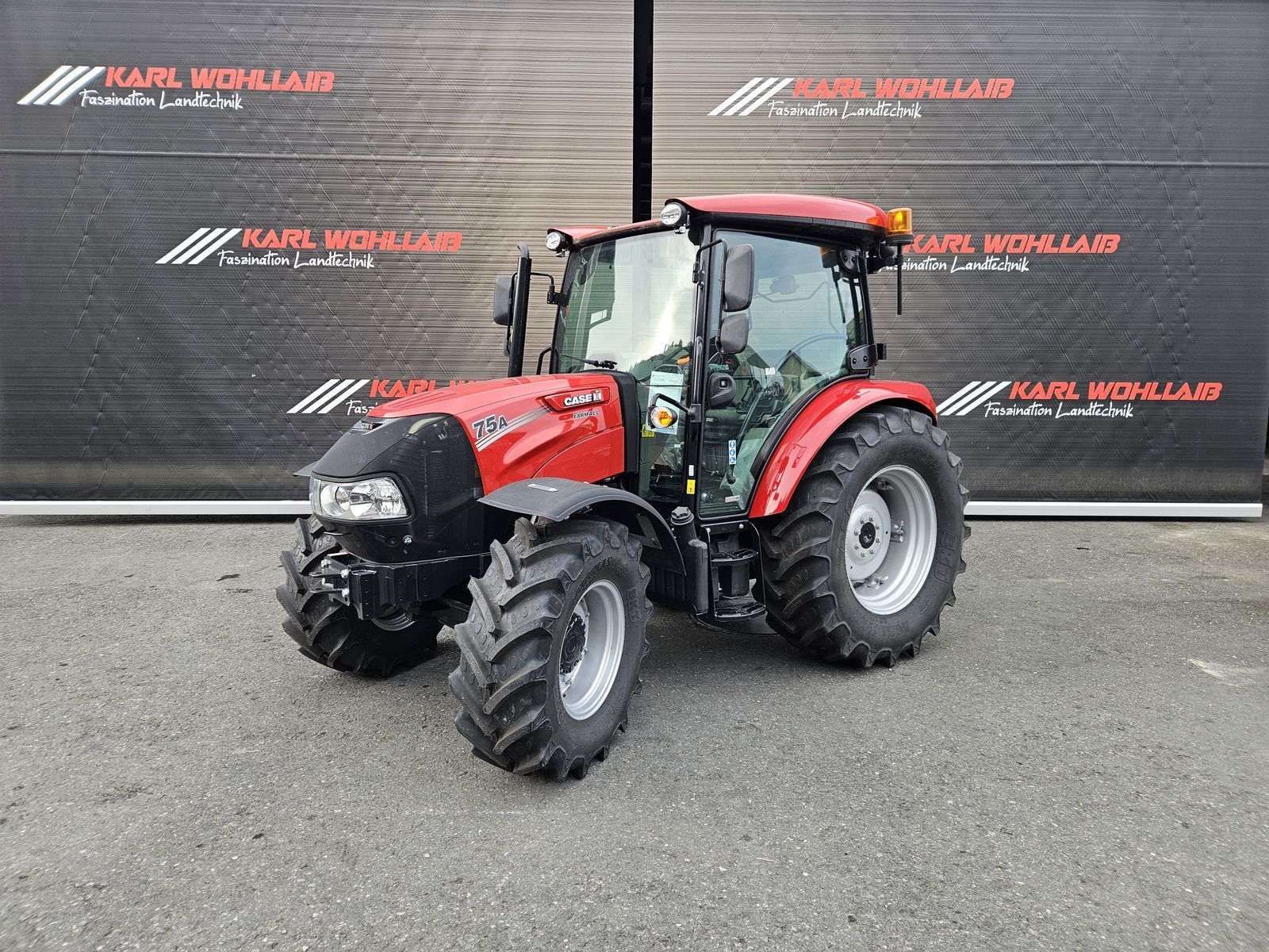 E-FARM: Case IH Farmall 75 - Tracteur - id IBL26ZH - Année: 2023 - Lecture du nombre d'heure: 1,Puissance du moteur (chevaux): 75,Autriche