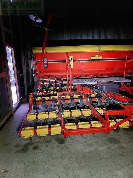 VÄDERSTAD Rapid 400 C Siewnik rzędowy/agregat uprawowo-siewny 35 059 €
