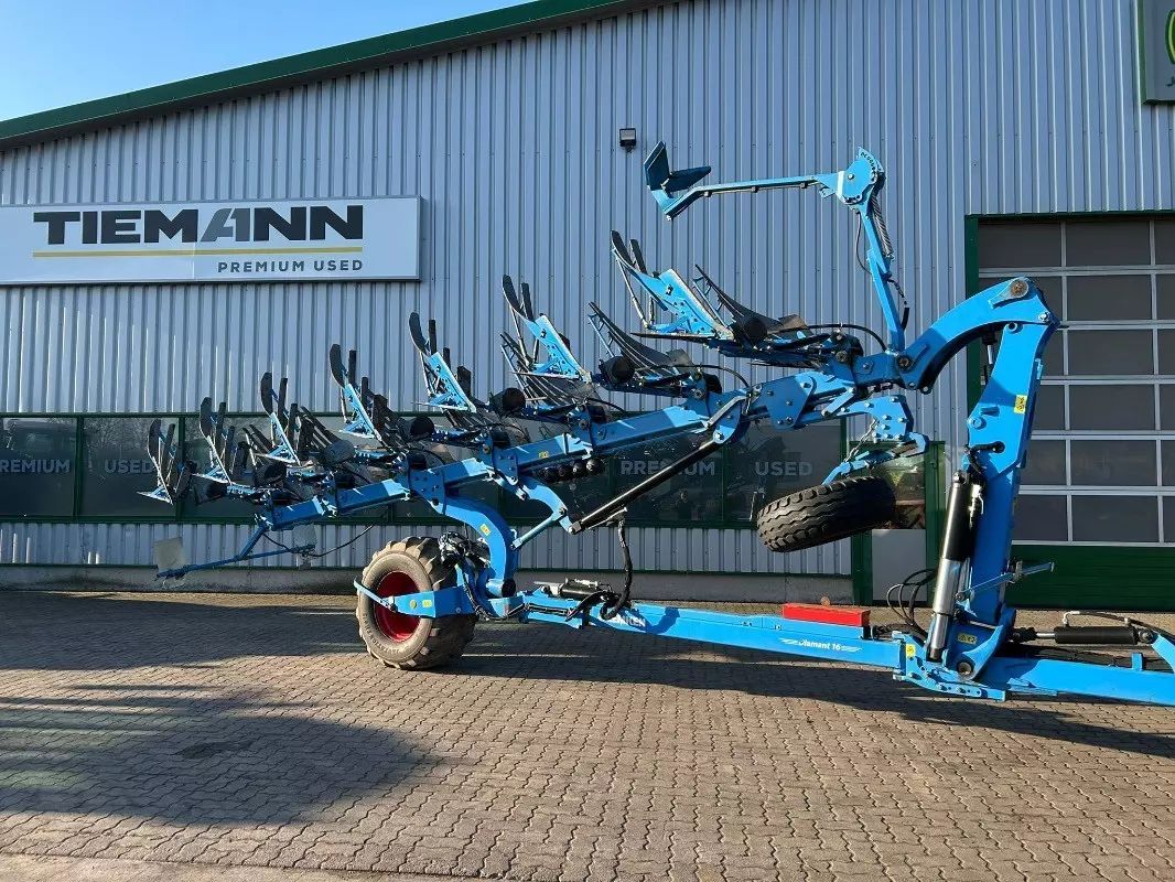 Lemken diamant 16 + variopack Plough €44,500
