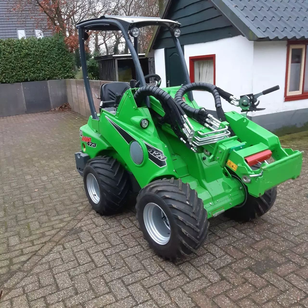 Avant 423 tdl Ładowarka kołowa 24 250 €