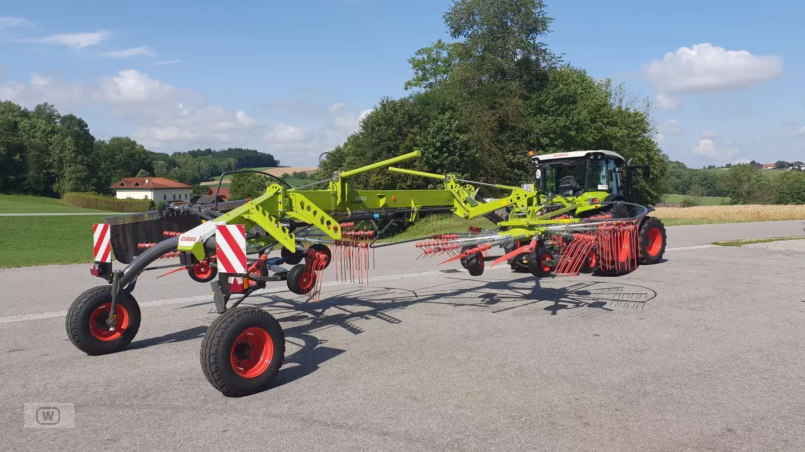 E-FARM: Claas Liner 1700 - Grabljice - id X9N6GM9 - Leto izgradnje: 2025 - Avstrija