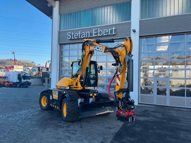 JCB hydradig pro / skid-steer-aufnahme / 375h / 2024 Wheeled excavator €139,890
