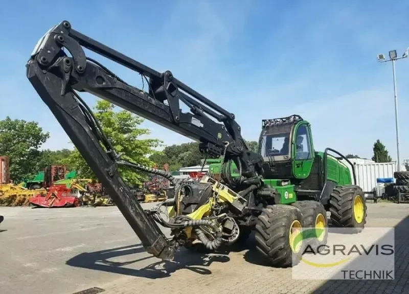 E-FARM: John Deere 1270 e harvester - Traktor - id YSPED1B - 119 900 € - Rok produkcji: 2013 - Motogodziny: 14 680,Moc silnika: 231,Niemcy