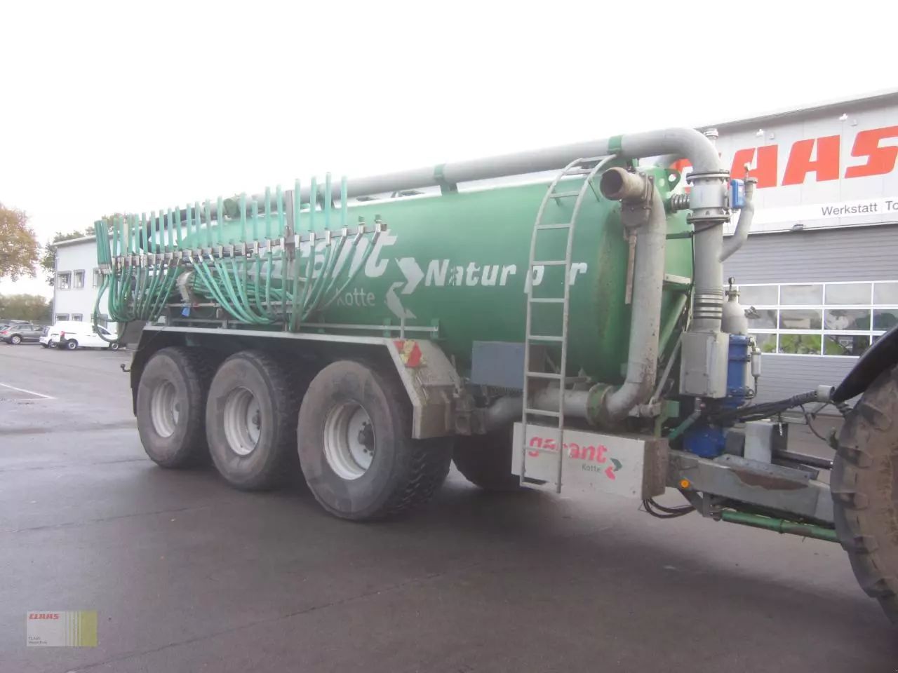 E-FARM: Kotte ptr 26 tridem, andockarm, heckhubwerk, schleppschlauch vogelsang 15 m - Equipos de lodos otros - id WNT8T4N - 109.160 € - Año: 2011 - Alemania