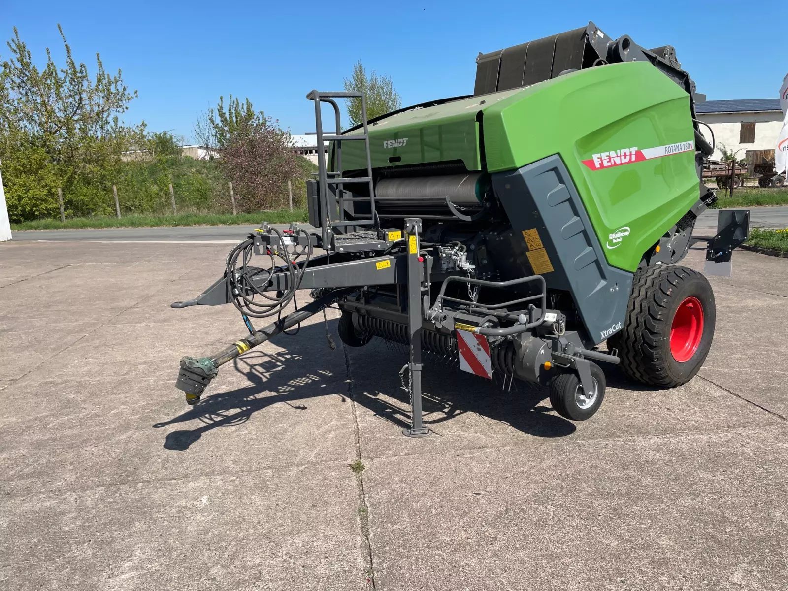 E-FARM: Fendt Rotana 180 V - Presă de balotat - id 5HRJLWK - 55.000 EUR - Anul: 2023 - Germania
