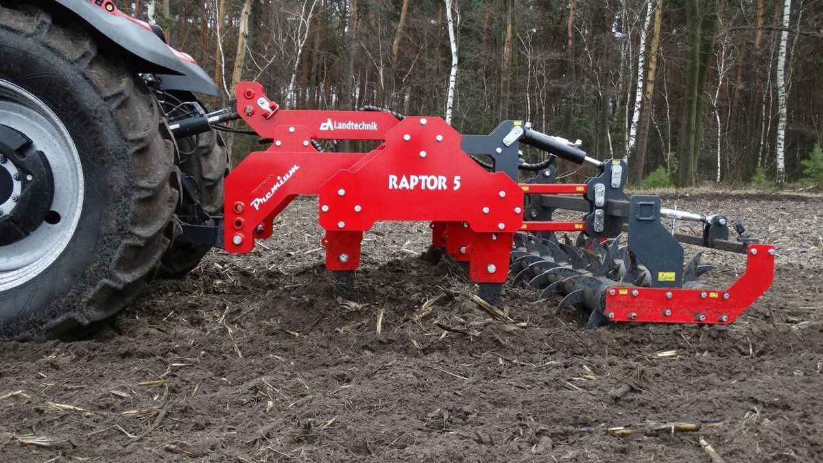 E-FARM: DA Landtechnik raptor 5-neumaschine - Alte lucrări ale solului - id ULLYTXC - 10.890 EUR - Austria