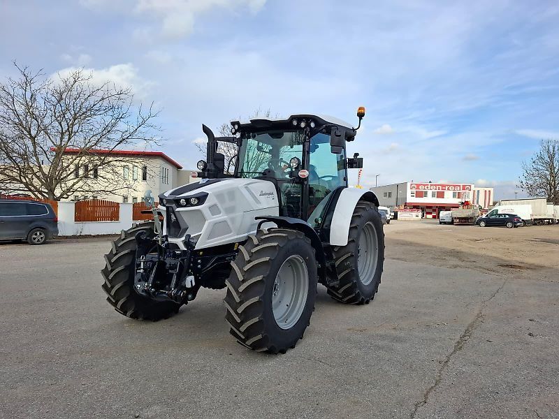Lamborghini Spark R 125 Tractor €95,000