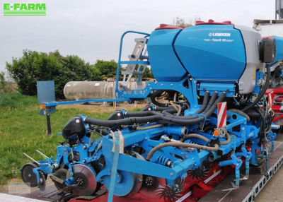 E-FARM: Lemken azurit 10 k 6 mit microhub und solitair 23+/1900 fronttank - Precision drill - id C1ZPW1U - €51,700 - Year of construction: 2022 - Hungary