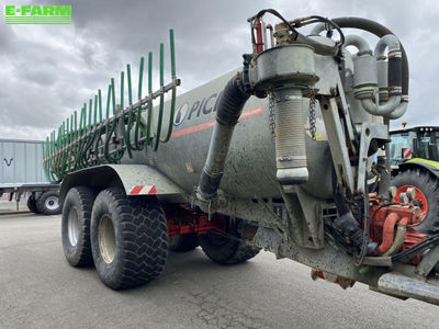 E-FARM: Pichon tci 18500 - Self propelled liquid manure spreader - id 9KBSSVR - €50,000 - Year of construction: 2012 - France