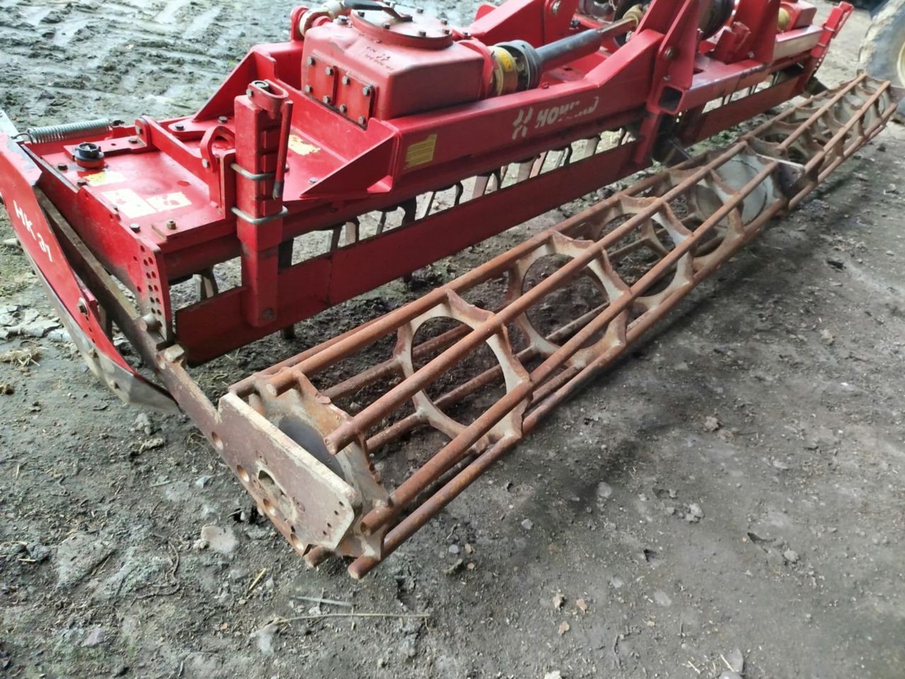 HOWARD hk 31 Power harrow €7,000