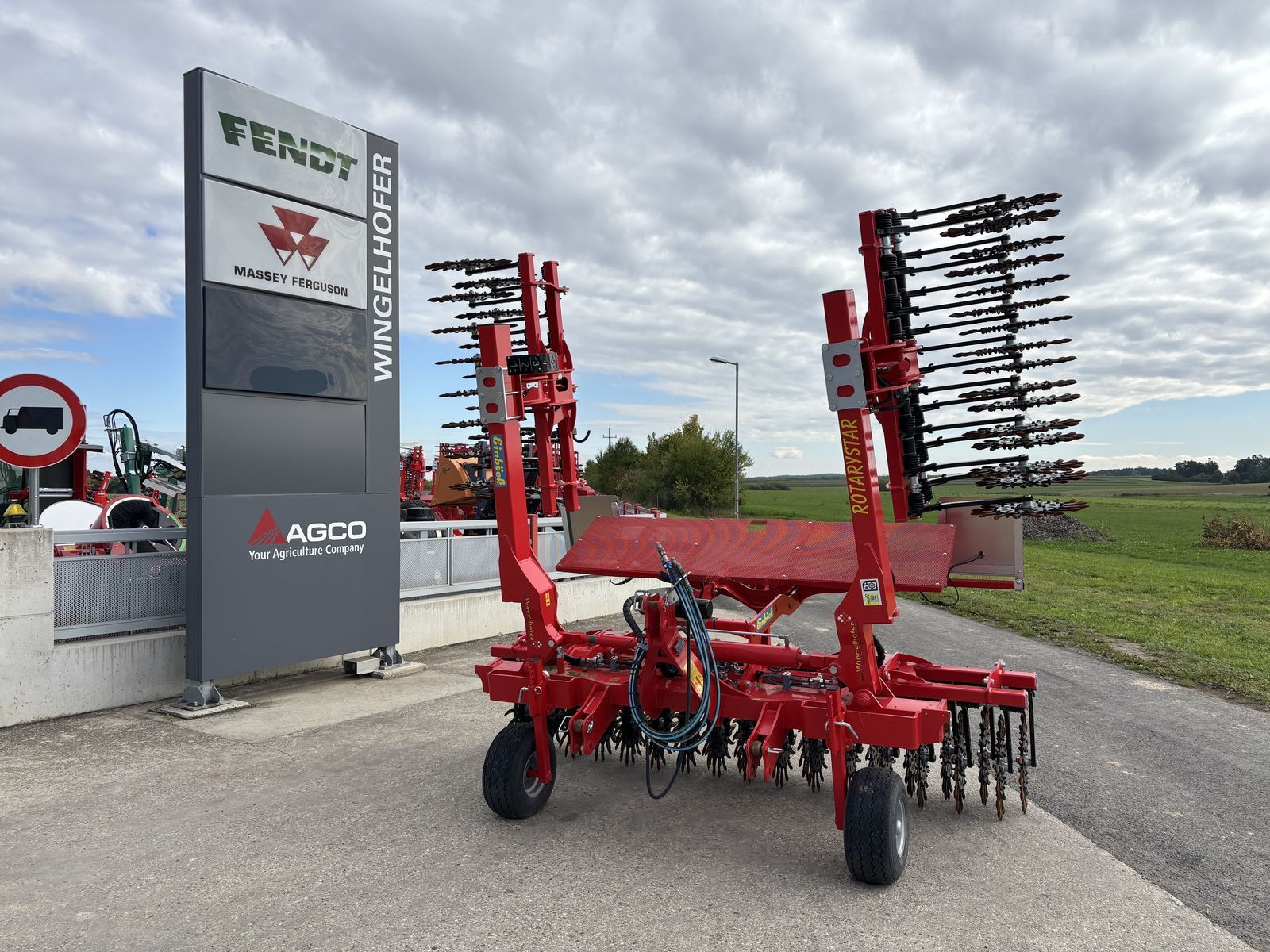 Einböck rotarystar 600 Autre matériel de fourrage  17 900 €