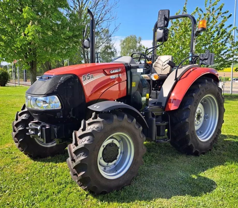 E-FARM: Case IH Farmall 55 - Traktori - id 3EC1Y9K - 29 000 € - Godina proizvodnje: 2023 - Radni sati motora: 4,Snaga motora (KS): 55,Nemačka