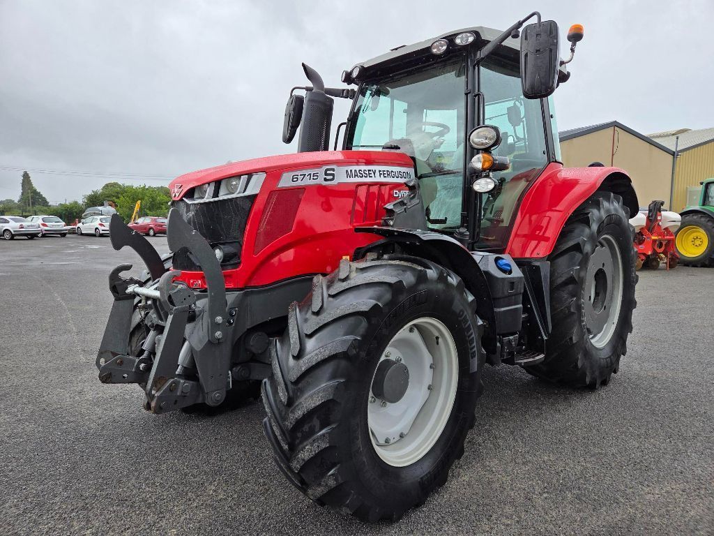 E-FARM: Massey Ferguson 6715S Dyna-6 Efficient - Tractor - id TNC7E1N - €66,000 - Year of construction: 2018 - Engine hours: 3,950,Engine power (HP): 150,France
